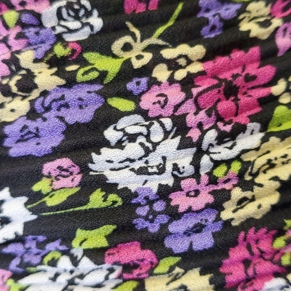 Piano, Womens top, three layers of pintucks pleats. Short sleeves size XL. Y2K - Picture 9 of 9